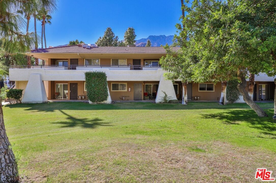 Property Photo:  2825 N Los Felices Rd, Unit 115  CA 92262 