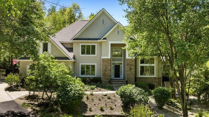 Property Photo:  10212 Sage Creek Drive  OH 43021 
