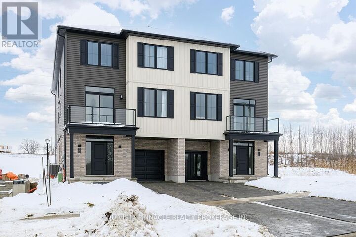 Property Photo:  2605 Kettering Place 4  ON N6M 0G4 