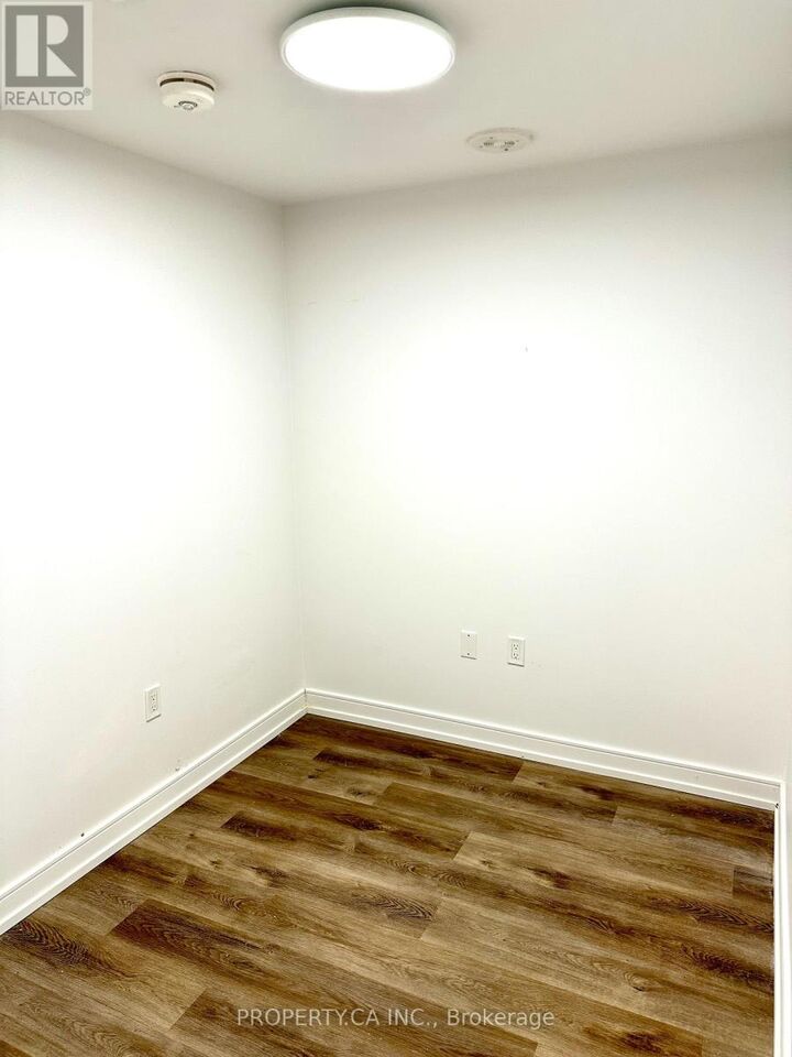 Property Photo:  1 Jarvis Street 328  ON L8R 3J2 
