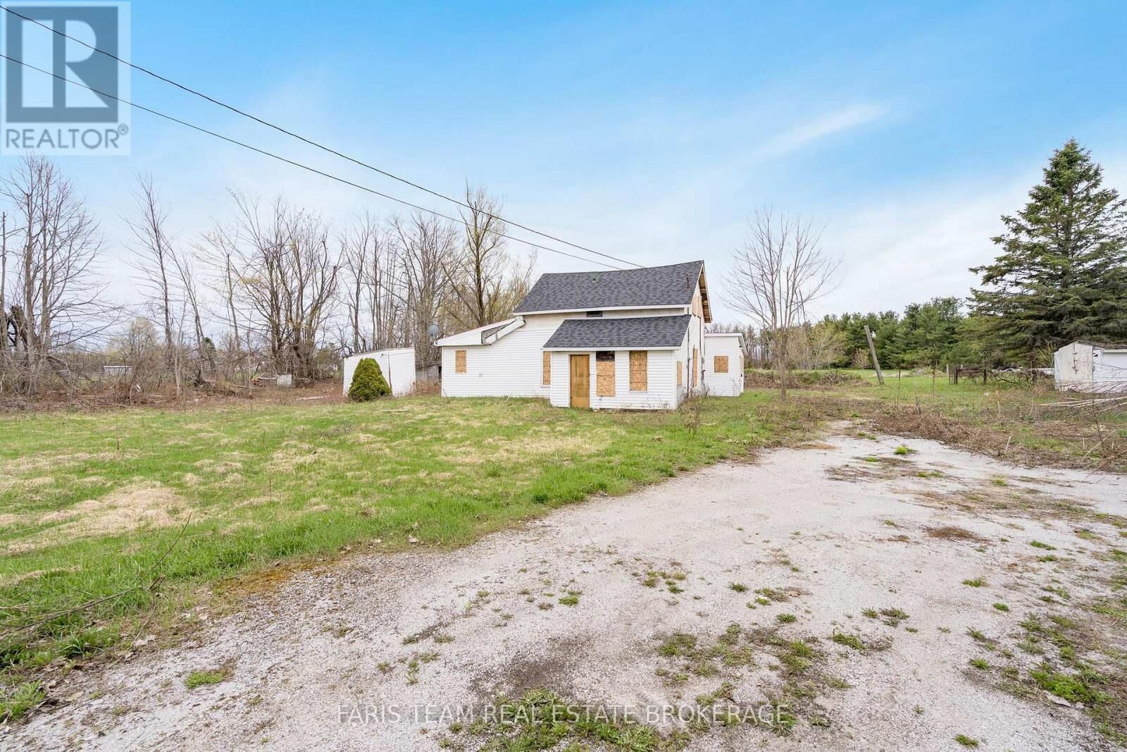 Property Photo:  10058 Highway 12  ON L0K 2G0 