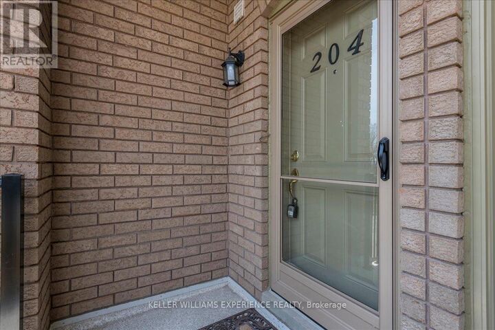 Property Photo:  492 Laclie Street 204  ON L3V 7V2 