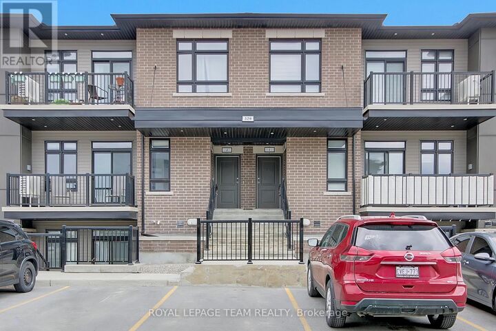 Property Photo:  320 Tulum Crescent F  ON K2S 0W1 
