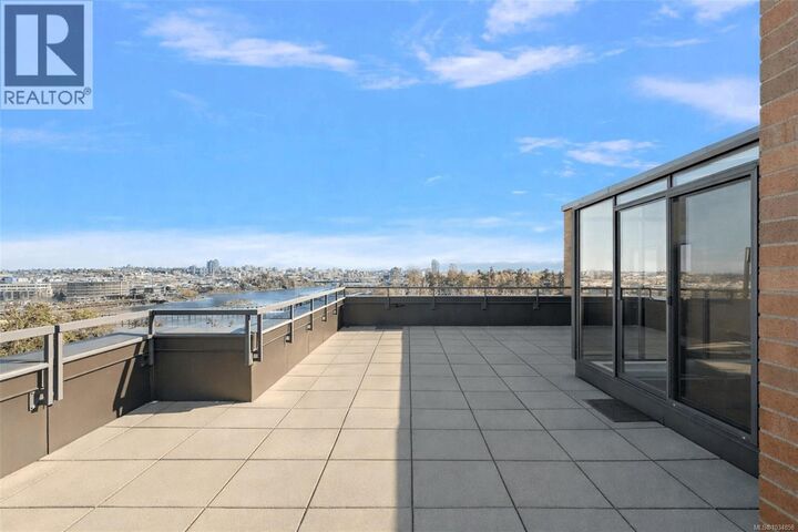 Property Photo:  103 Gorge Road East Ph1  BC V9A 6Z2 