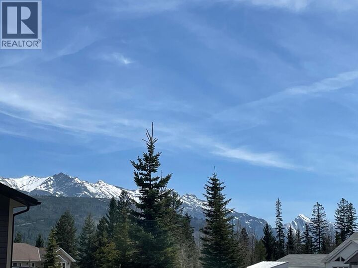 Property Photo:  10 Dawson Crescent  BC V0B 1H0 
