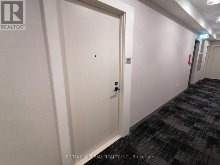 Property Photo:  4699 Glen Erin Drive 606  ON L5M 2E5 
