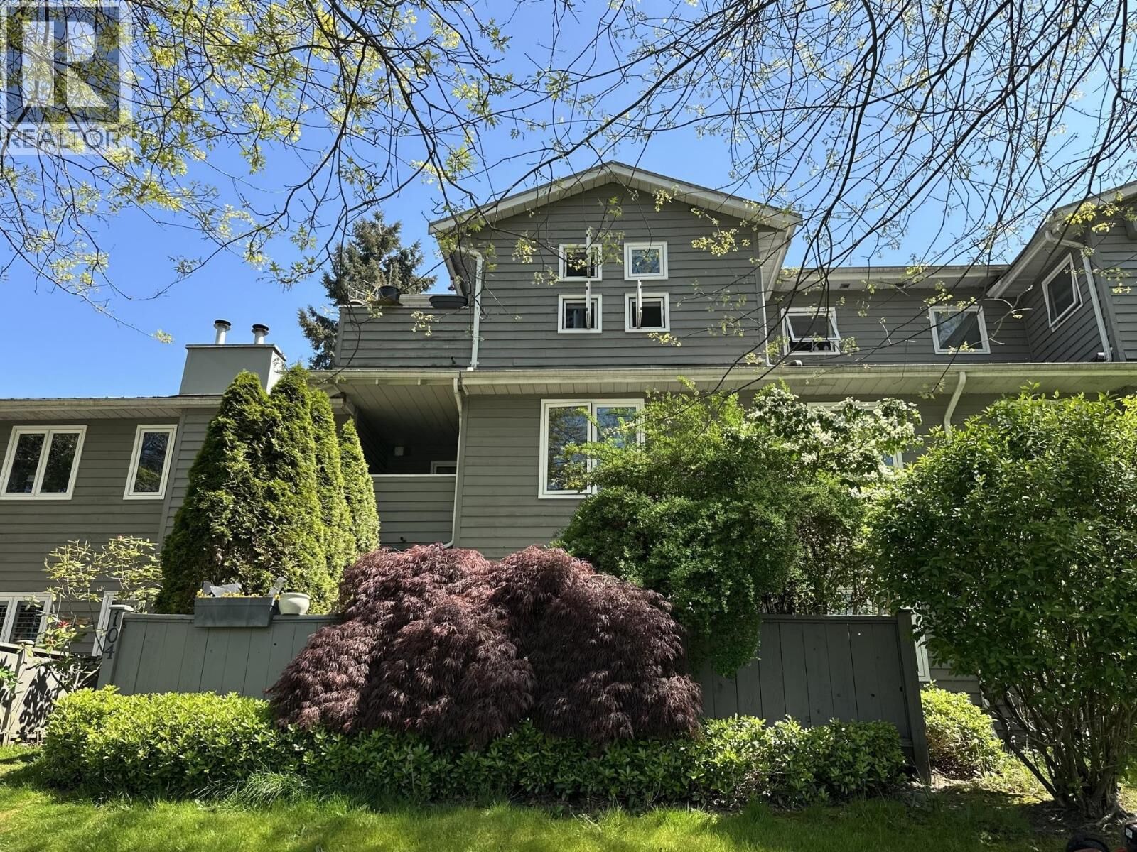 Property Photo:  1523 Bowser Avenue 204  BC V7P 2Y4 