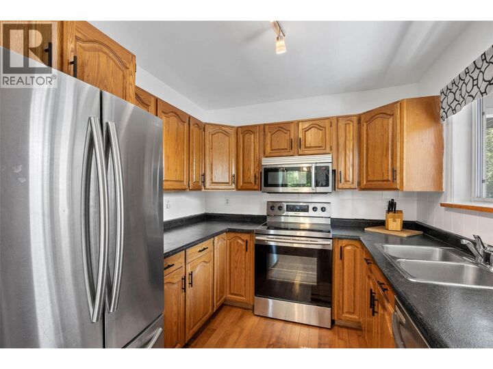 Property Photo: 2725 Vickers Trail BC V0E 1M8