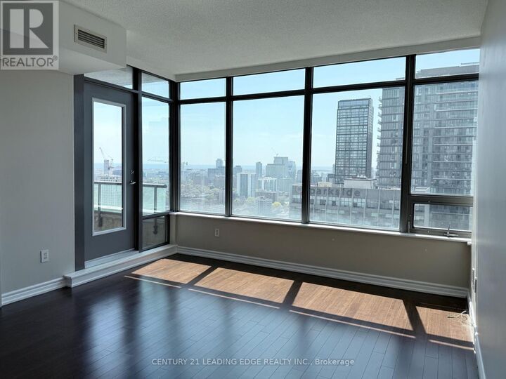Property Photo:  281 Mutual Street 2402  ON M4Y 1X6 