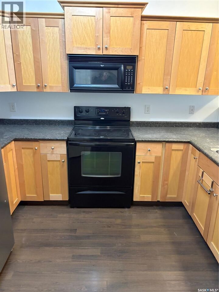 Property Photo:  30 2801 Windsor Park Road  SK S4V 0M9 