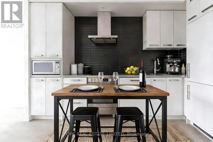 Property Photo:  455 Front Street East S217  ON M5A 1G9 