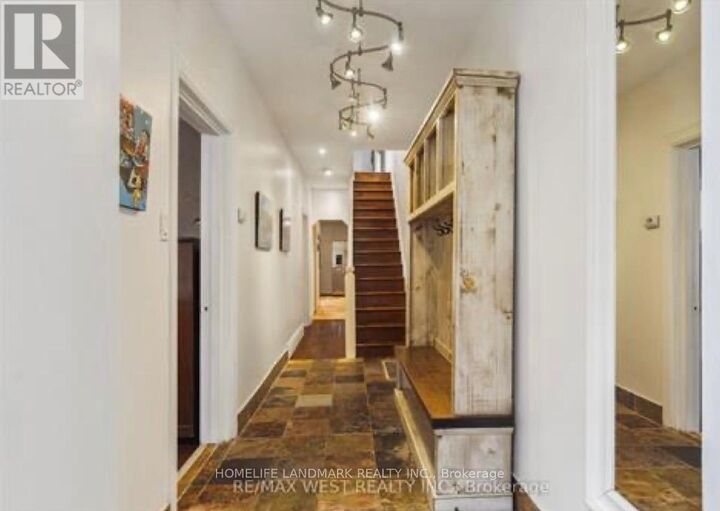 Property Photo:  68 Hastings Avenue  ON M4L 2L2 