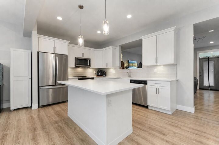 Property Photo: 386 Pine Avenue 7 BC V0M 1K0