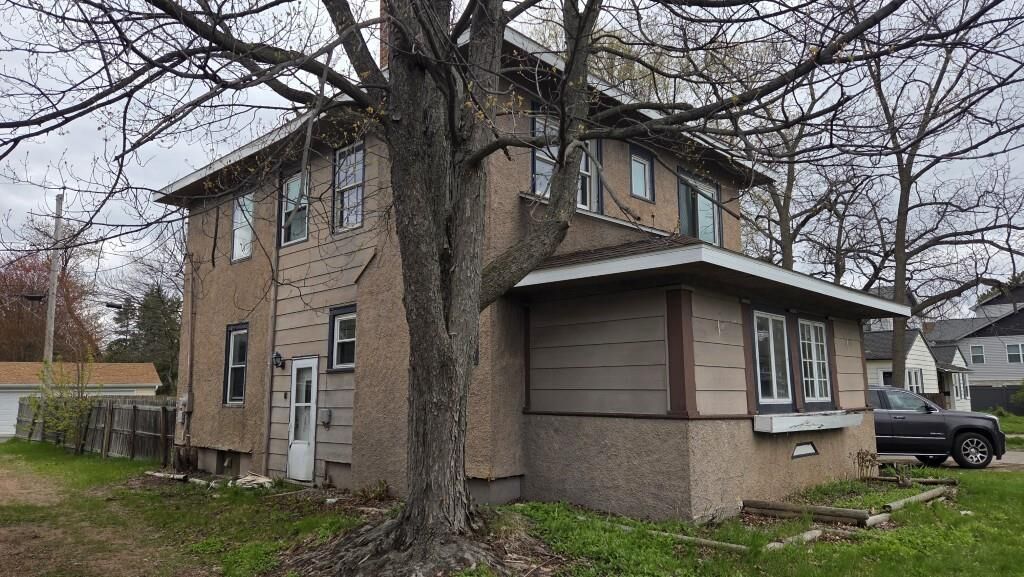 Property Photo:  1418 Grand Avenue  WI 54403 