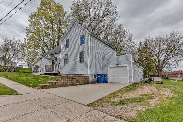 Property Photo:  709 Pine Street  WI 54448 
