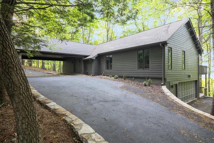 Property Photo:  40 Sanderlin Mountain Drive  GA 30143 