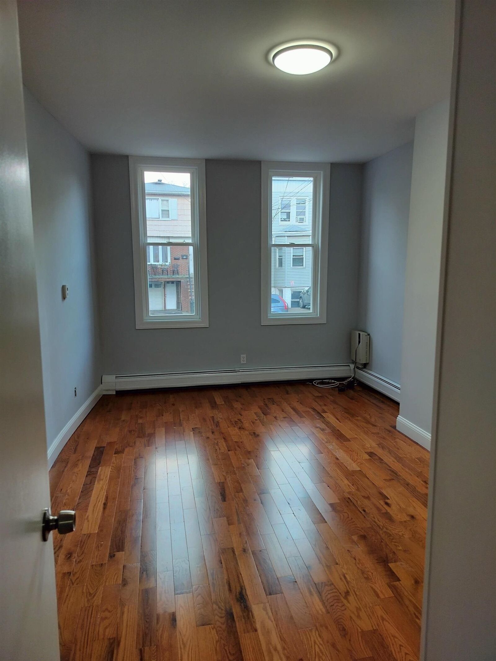 Property Photo:  352 New York Ave #1/#1L  NJ 07307 