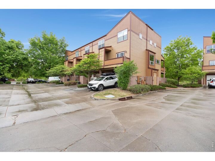 Property Photo: 1221 E Prospect Rd B-3 CO 80525