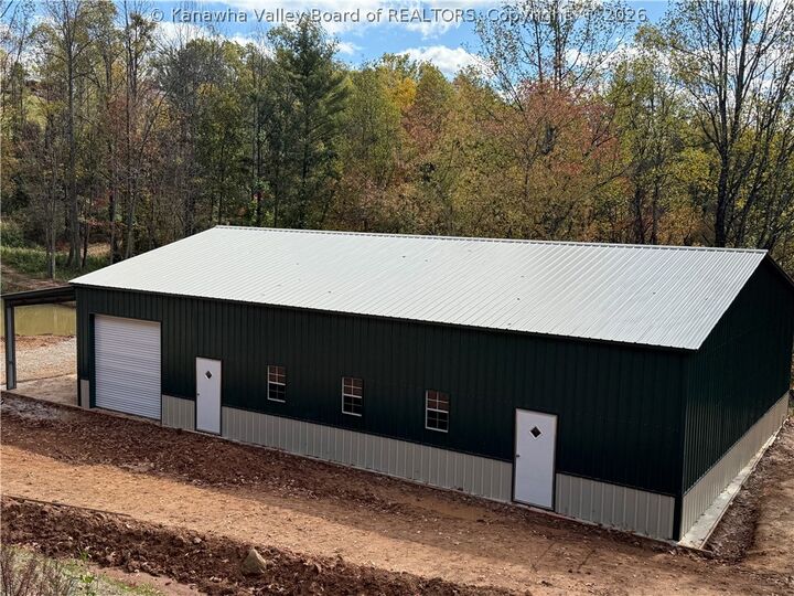 Property Photo:  729 Bee Ridge Road  WV 25123 