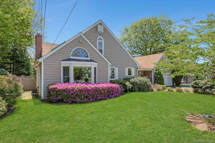 Property Photo:  10 E Linwood Street  NY 10595 
