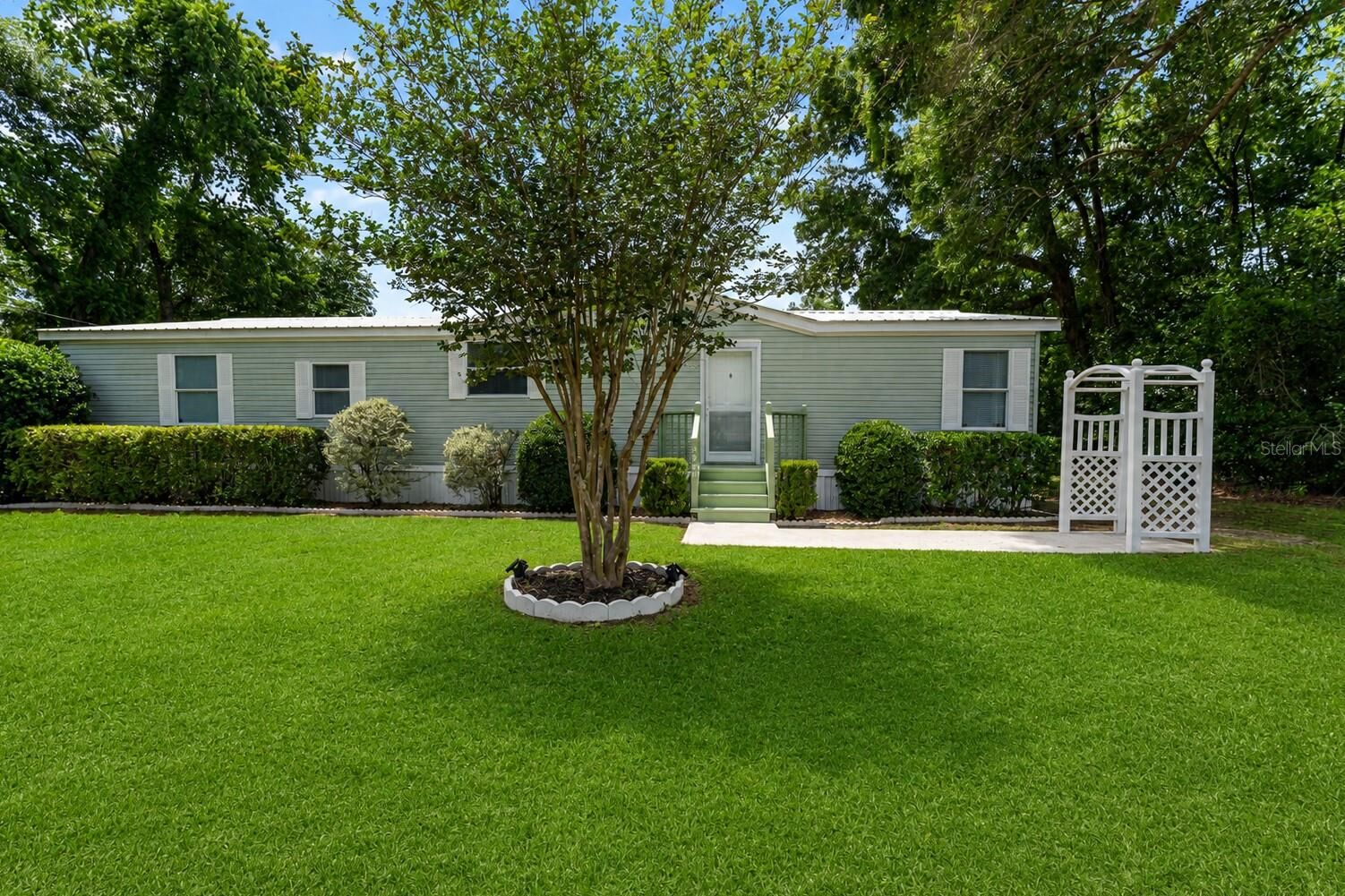 Property Photo:  8960 SW 32nd Terrace  FL 34476 