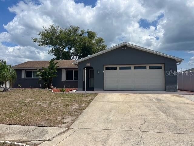 Property Photo:  7736 Wicklow Street  FL 34653 