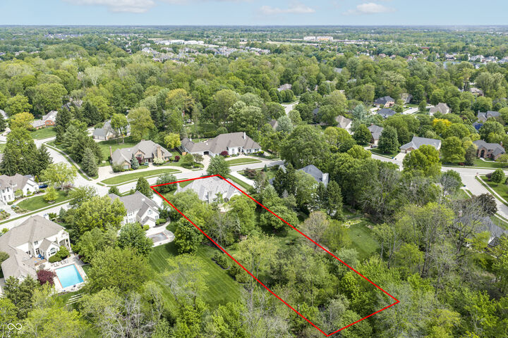 Property Photo: 5049 Deer Ridge Drive S IN 46033