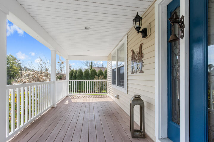 Property Photo: 38 Richards Way ME 04072