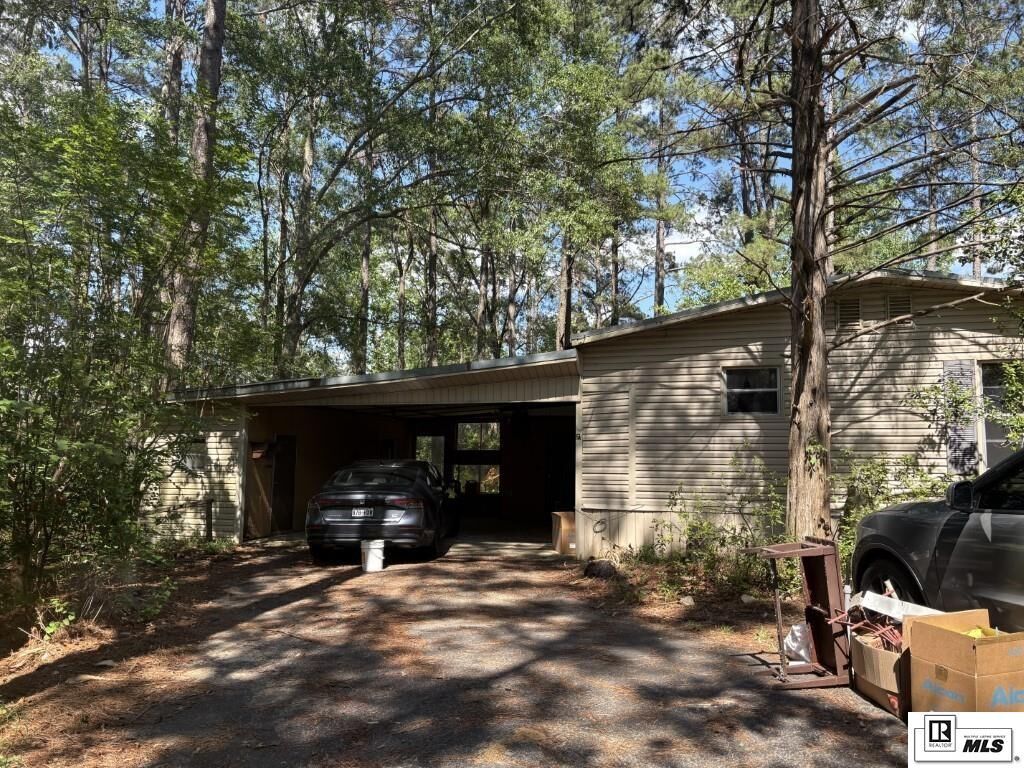 Property Photo: 3522 W Highway 80 LA 71225