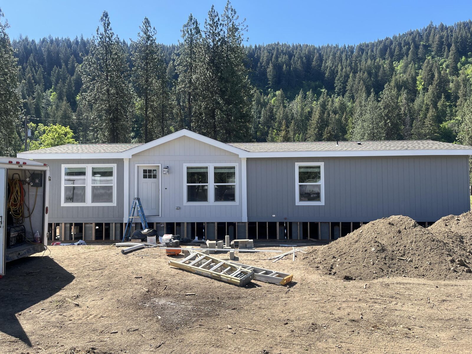 Property Photo:  1304 N Minter Blvd  WA 99151 