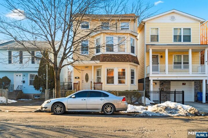 Property Photo:  61 Holsman Street  NJ 07522 