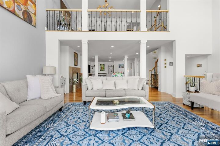 Property Photo:  7 Oakdene Terrace 7  NJ 07020 