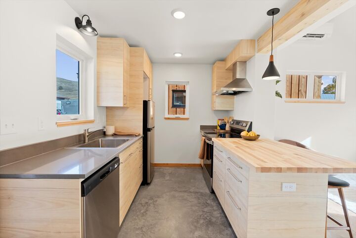 Property Photo:  1020 Charlo Street  MT 59802 
