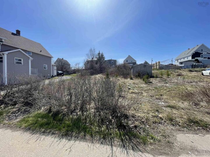 Property Photo:  991 Victoria Road  NS B1N 1K8 