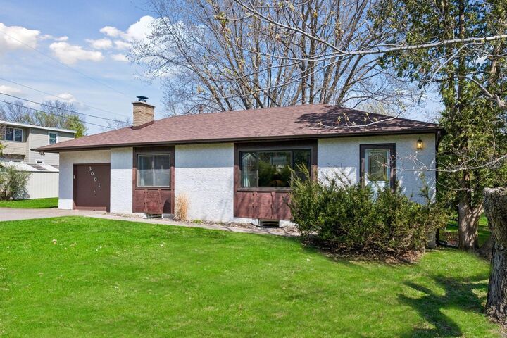 Property Photo:  3001 Groveland School Road  MN 55391 