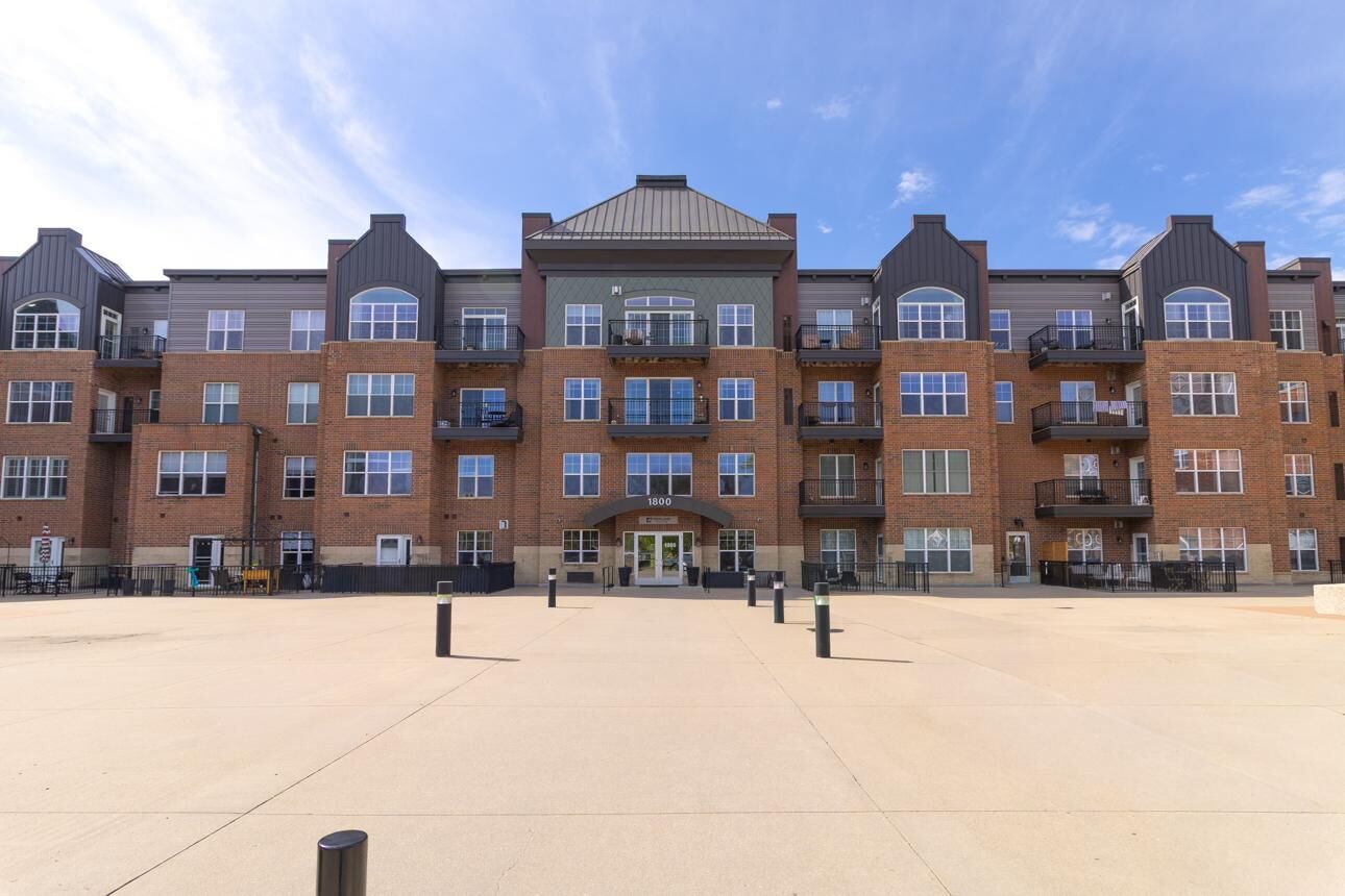 Property Photo:  1800 Graham Avenue 316  MN 55116 