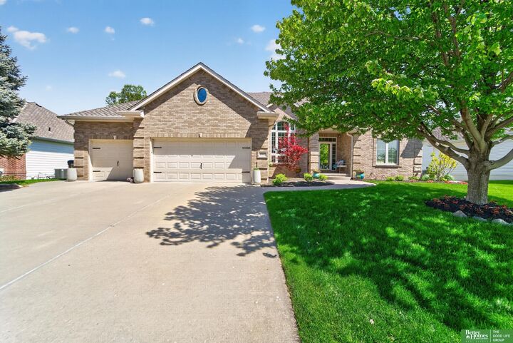Property Photo:  10209 S 177th Street  NE 68136 