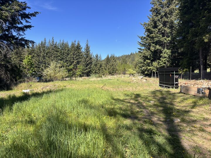 2607 Airstrip Road — photo 1