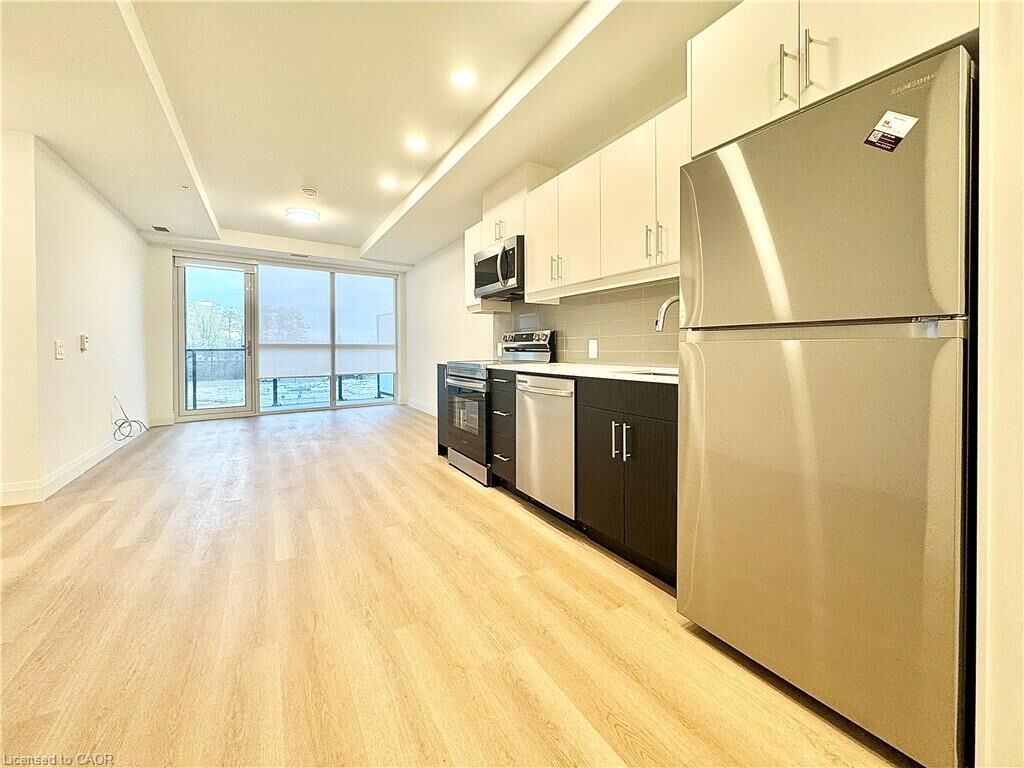 Property Photo:  1333 Weber Street E 319  ON N2A 1C2 