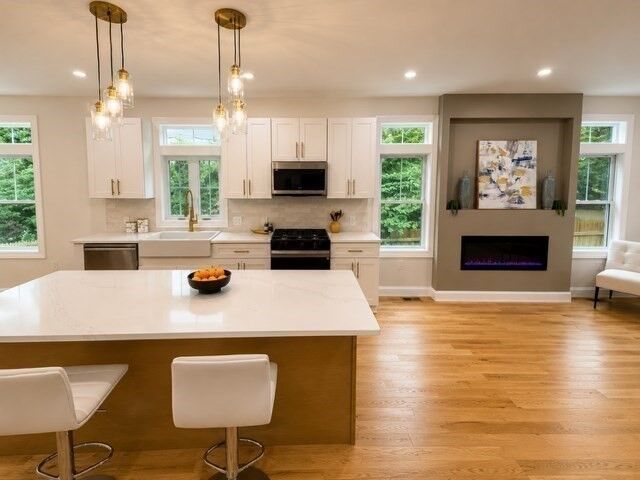 Property Photo:  10 Banks St  MA 02302 