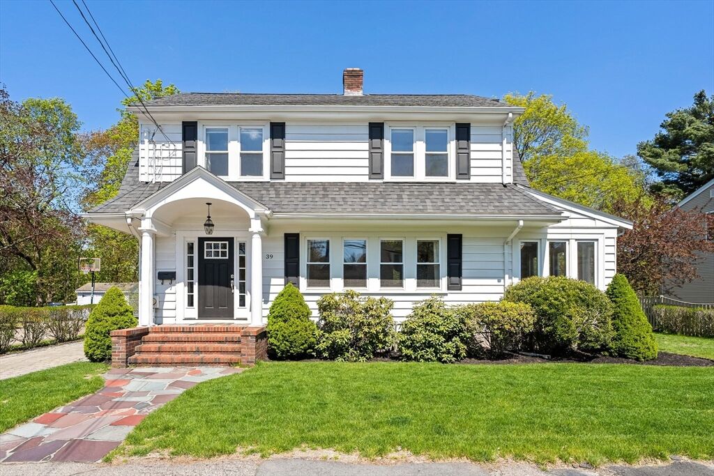 Property Photo: 39 Park St MA 02186
