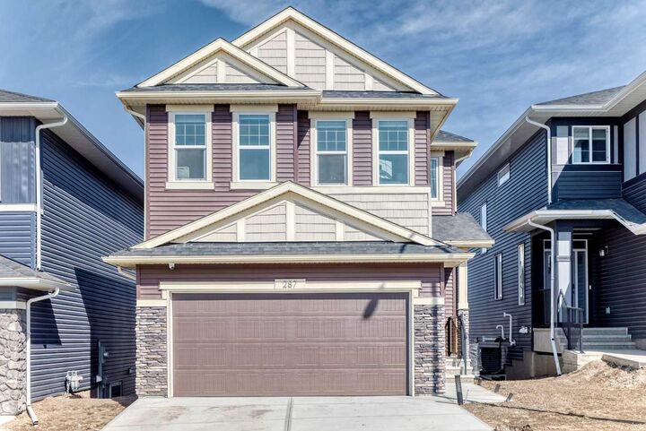 287 Amblehurst Way NW — photo 1