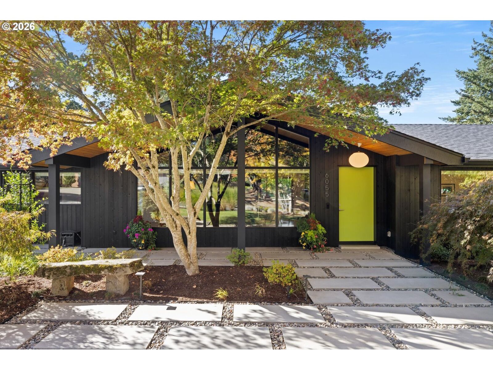 Property Photo:  6055 SW 90th Ave  OR 97223 