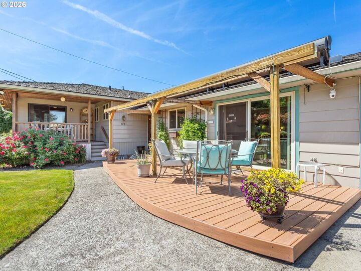 Property Photo:  3443 NE 121st Ave  OR 97220 