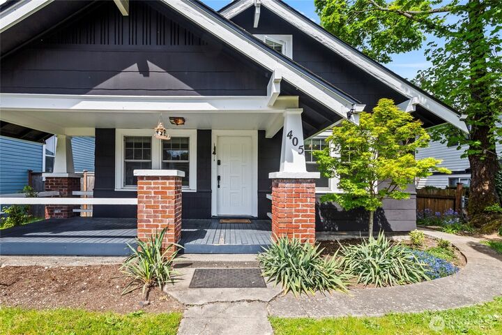 Property Photo:  405 E 34th Street  WA 98404 