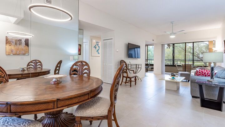 Property Photo:  7460 La Paz Boulevard  FL 33433 