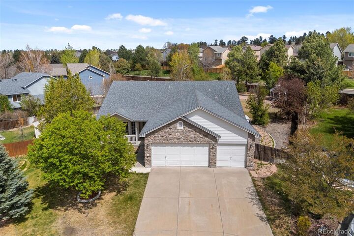 Property Photo:  11183 Glenmoor Court  CO 80138 
