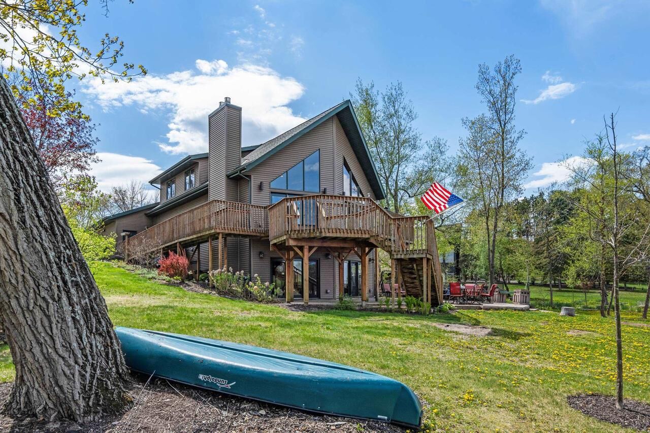 Property Photo:  W5542 Oxbow Trail  WI 54968 