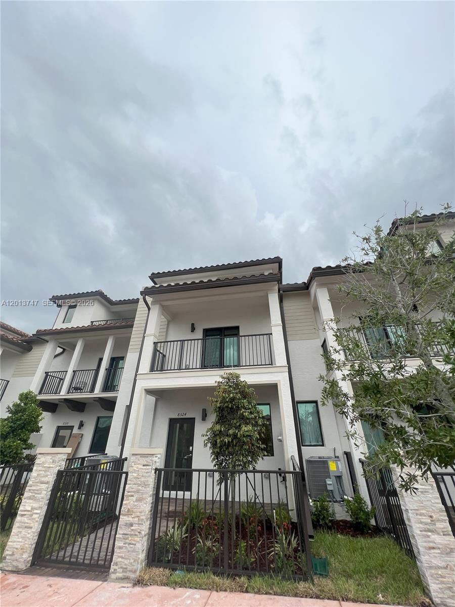 Property Photo:  8324 NW 43rd St  FL 33166 