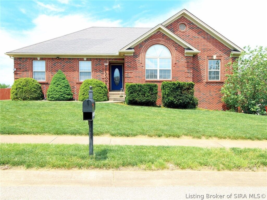 Property Photo:  14018 Deerfield Court  IN 47143 